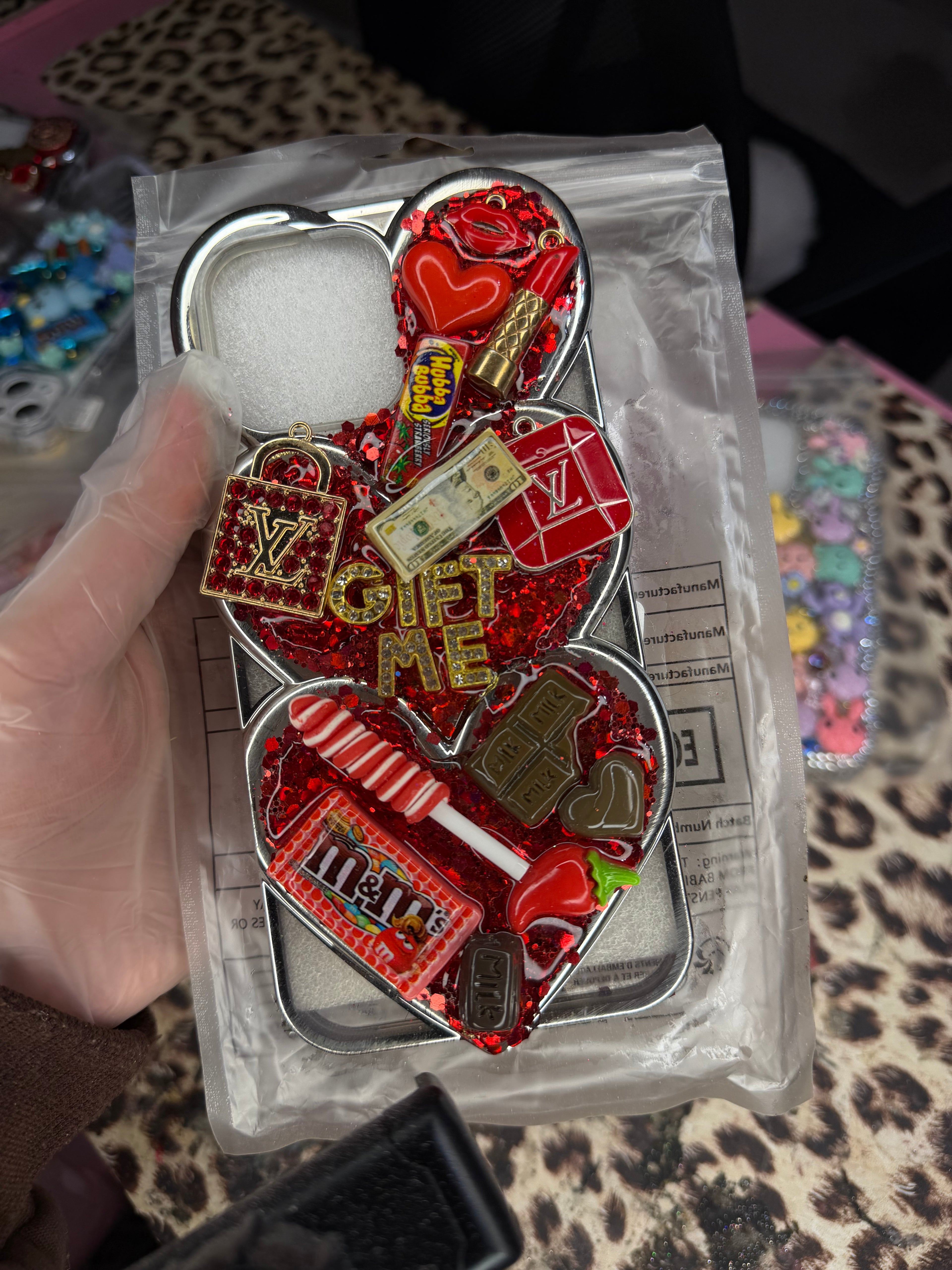 “Gift me”iPhone case