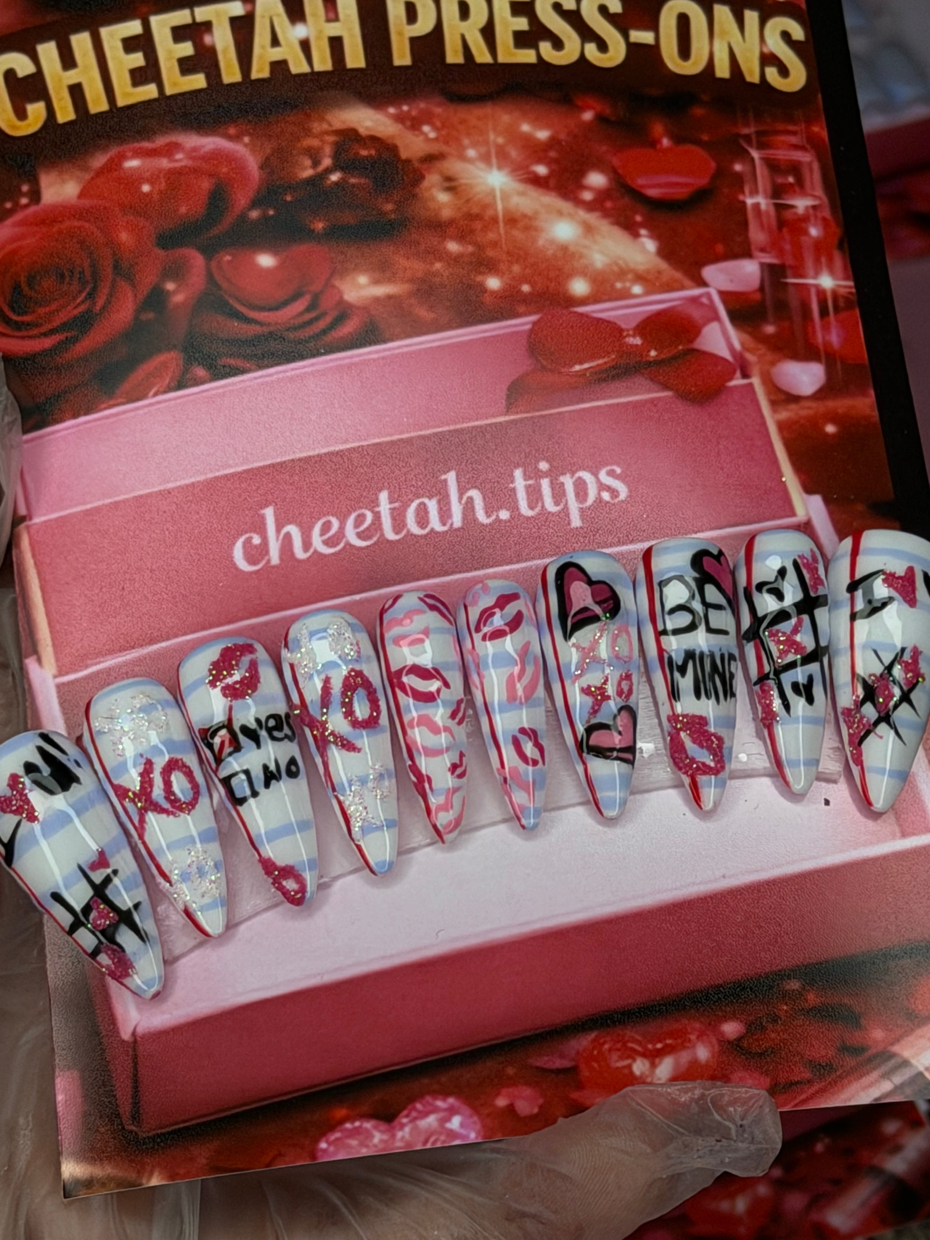“Love notes” acrylic press ons